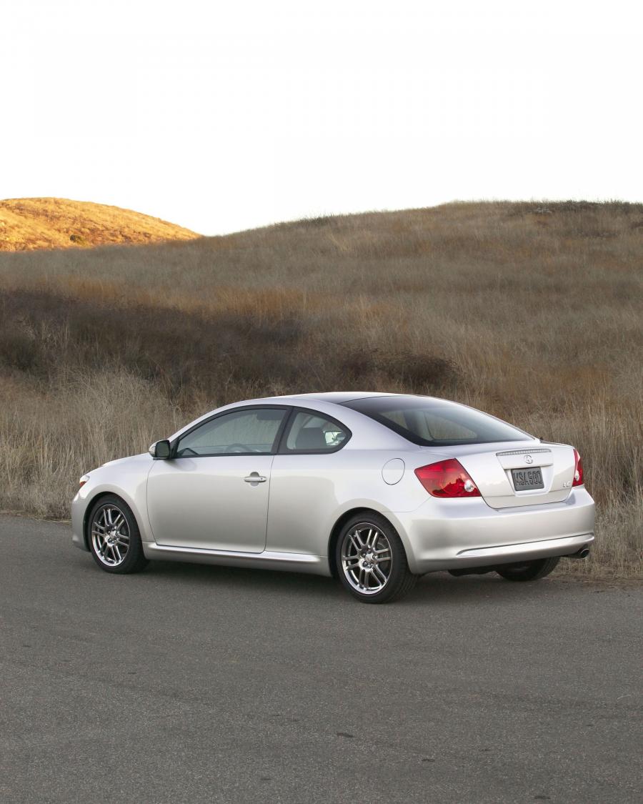  Scion tC 2005 года  (фото 52 из 130)